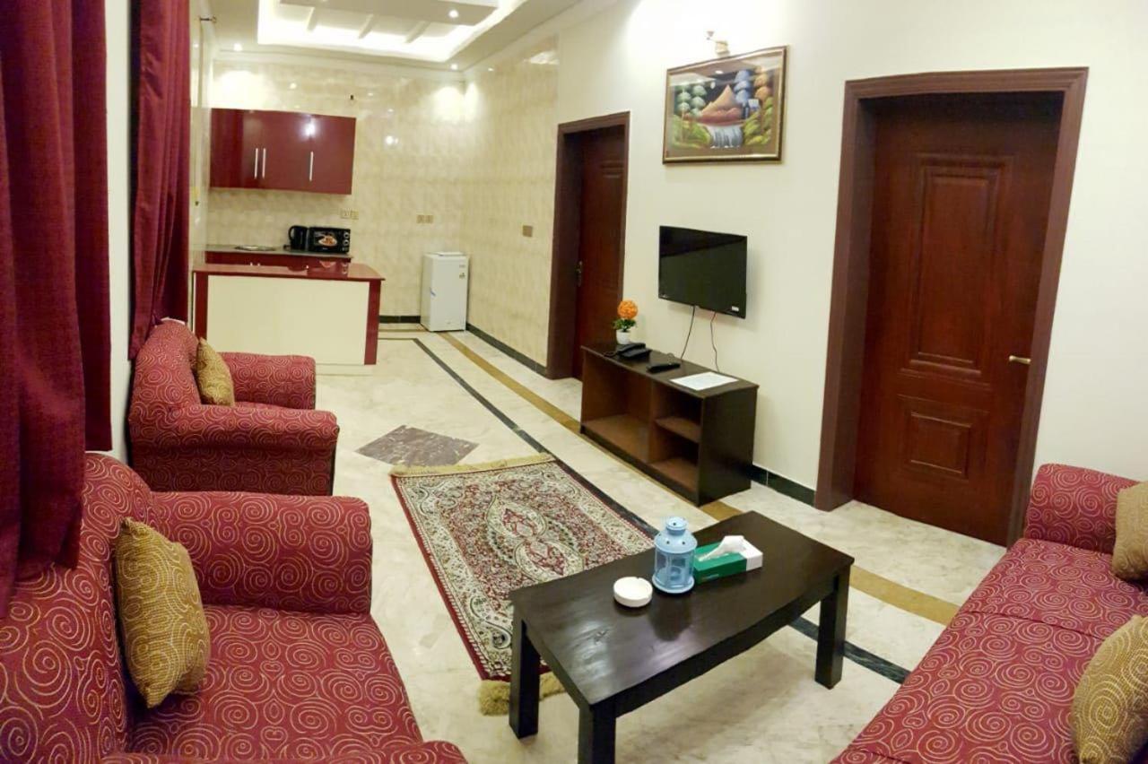 Triple One Hotel Abbottabad Exterior foto